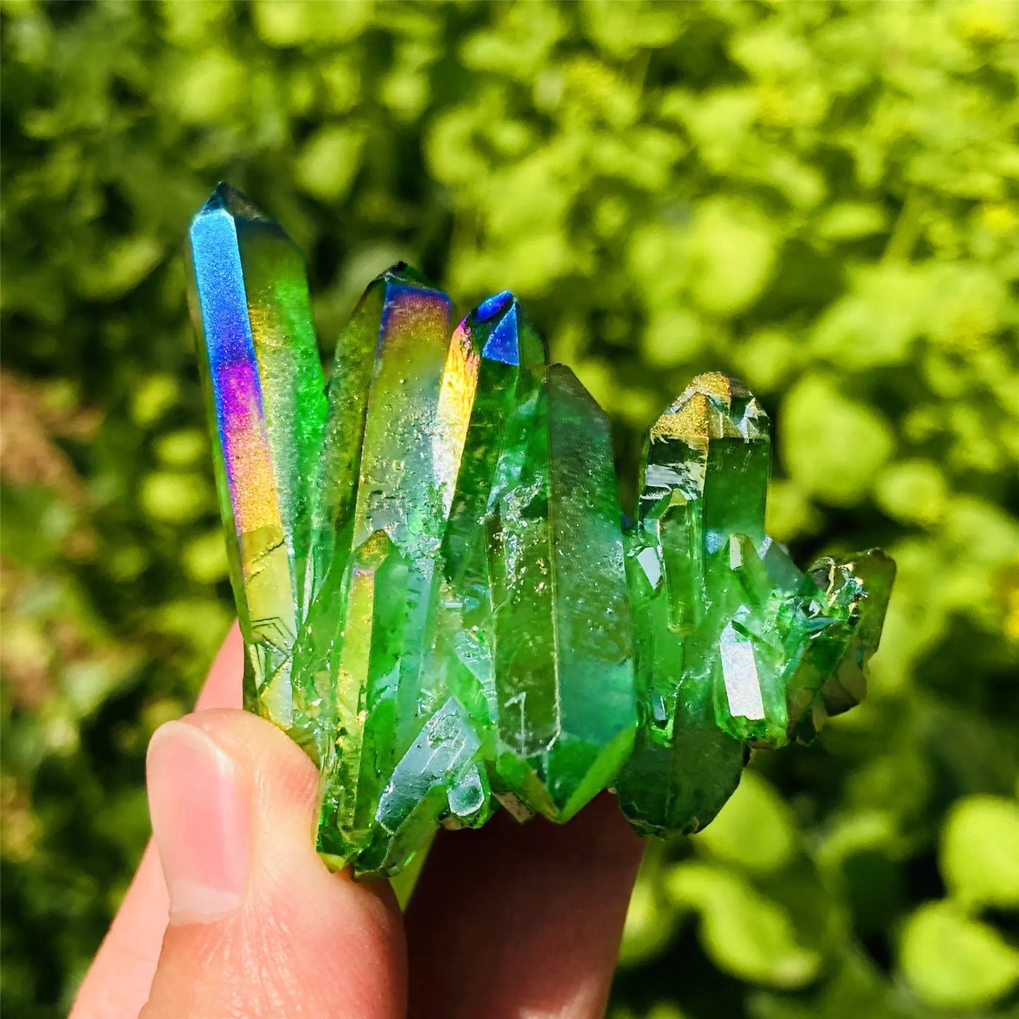 Luxury Green Aura Quartz Cluster - Elegant Natural Stone Decor for Home & Office, Ideal Independence Day Gift